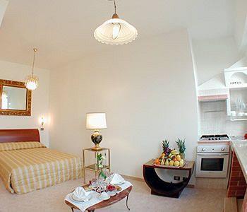 Terrazza San Pietro Apartment *